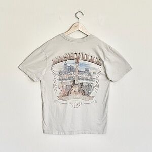 Hard Rock Cafe x PacSun Nashville Guitar Graphic Beige T Shirt Adult size Medium